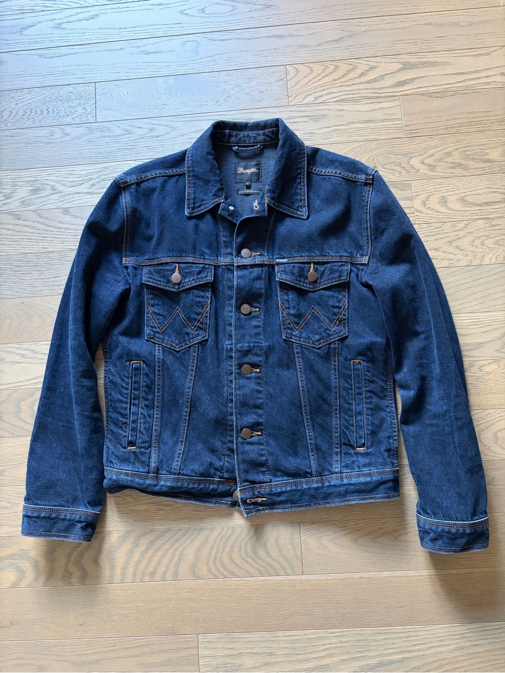 Wrangler Indigo Blue Denim Trucker Jacket - Men's Lightweight